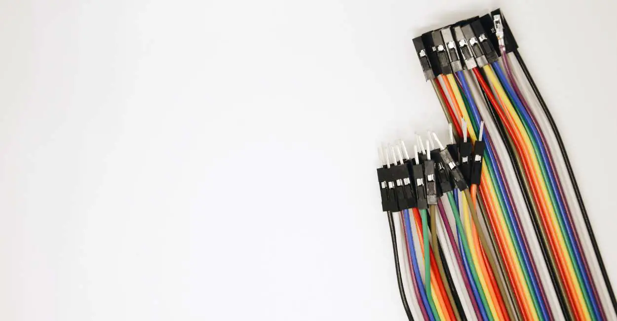 Soñar con Cables Eléctricos – 20 Tipos y sus Significados