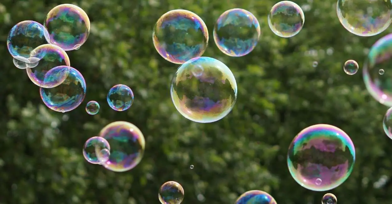 Soñar con burbujas - 32 tramas y sus significados