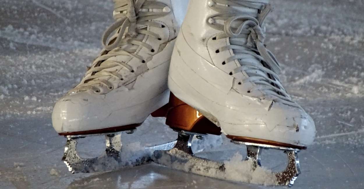 Soñar con patinaje sobre hielo: decodificación de escenarios e interpretaciones