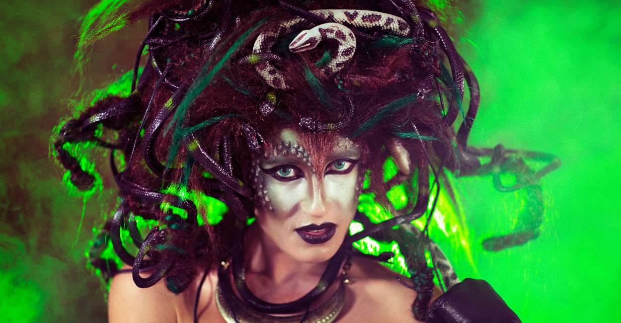 Sueña con Medusa: más de 20 escenarios e interpretaciones