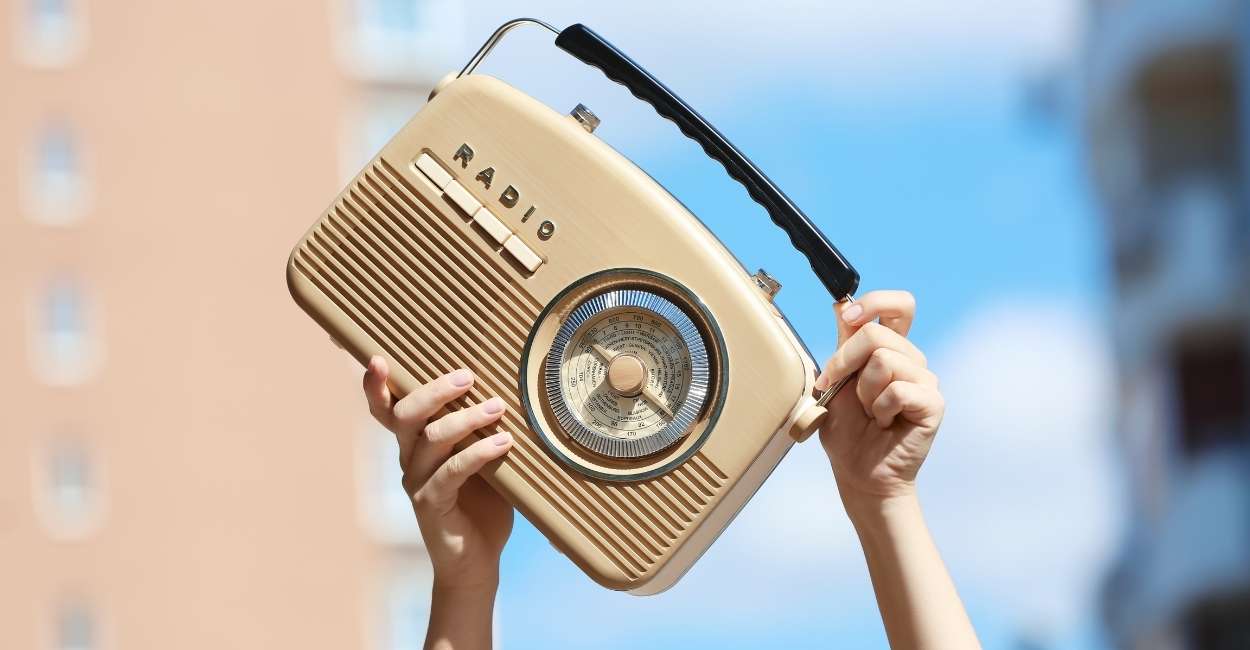 Soñar con Radio – 35 Tipos y sus Interpretaciones