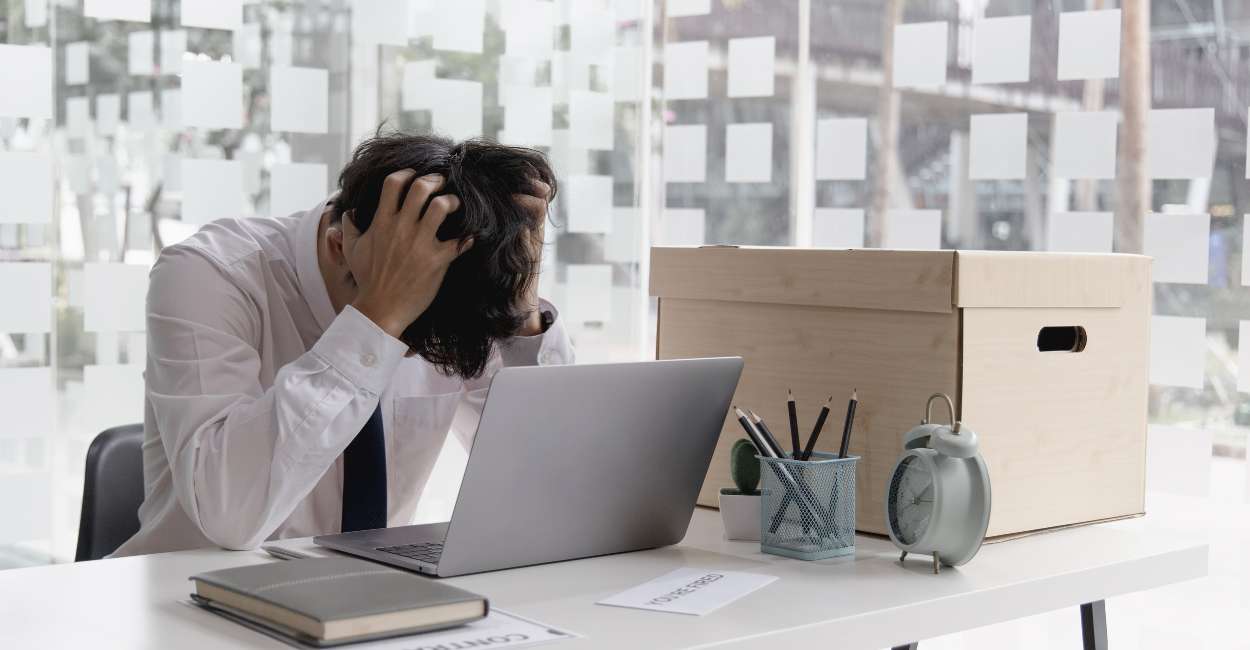 Significado de soñar con perder el trabajo: ¿estresado por ser despedido?