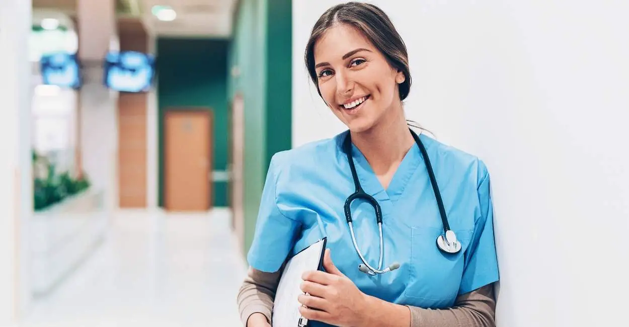 Sueño de una Enfermera – 34 Escenarios e Inferencias