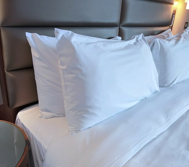 Almohada - Wikipedia