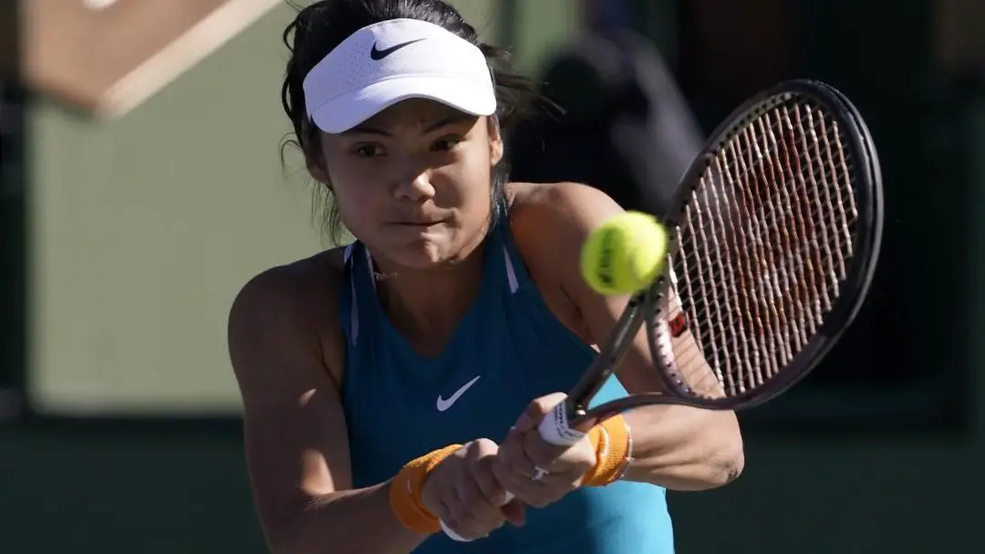 Columna: Las estrellas en ascenso en el tenis femenino encuentran un viaje lleno de obstáculos - Los...